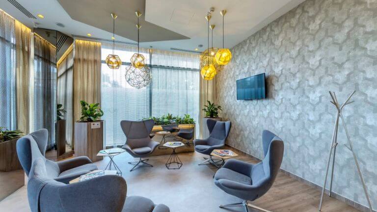 Medical consultation for dental implants